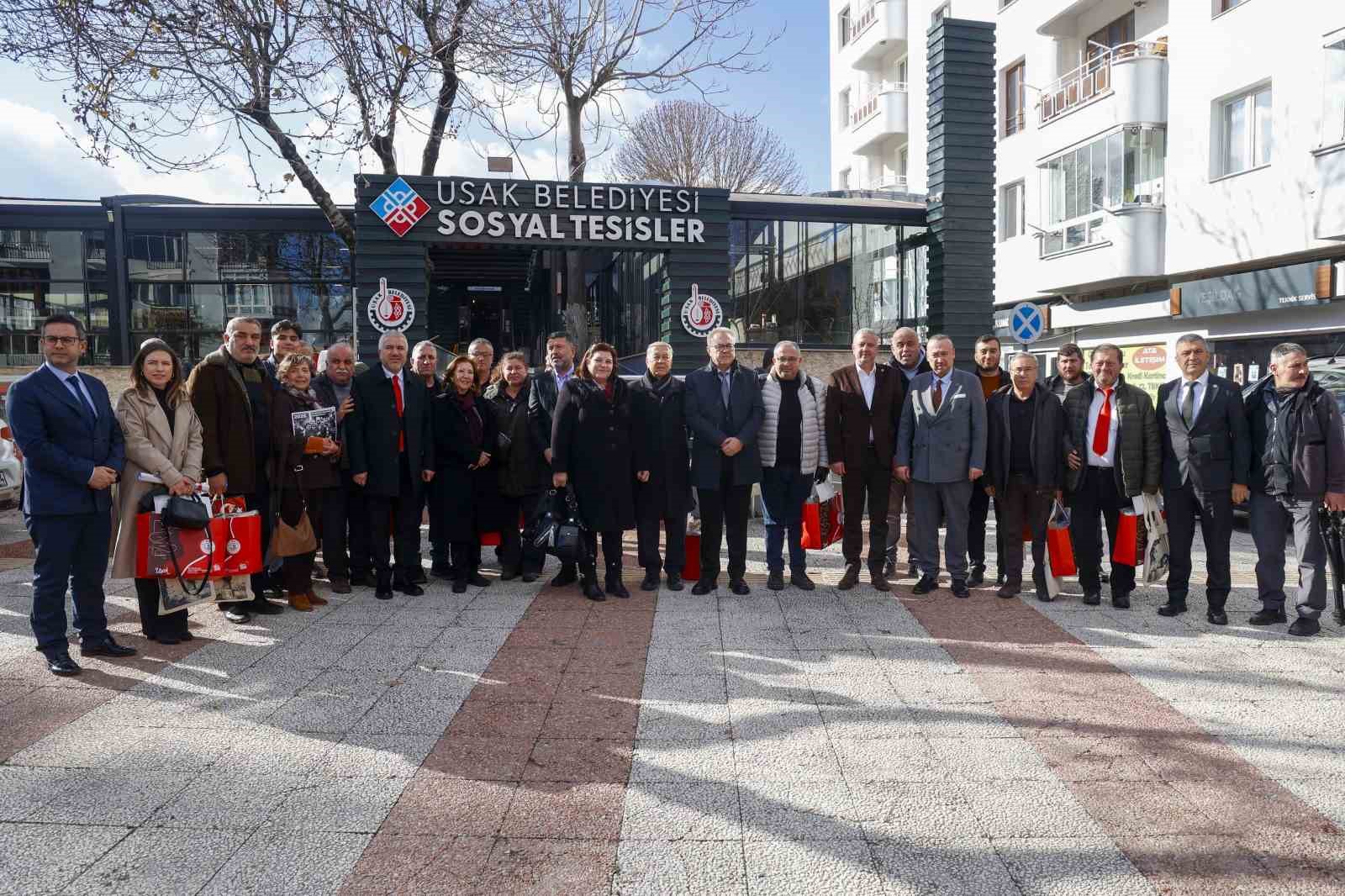 Başkan Yalım; “Gazetecilerle şeffaf ve yapıcı bir iletişim içinde olmaya devam edeceğiz”