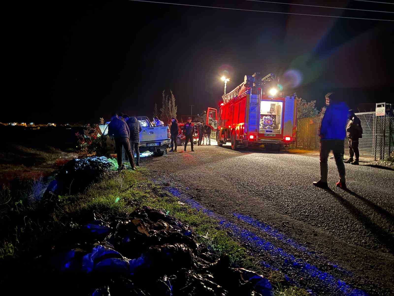 Antalya’da araç içinde yanmış ceset bulundu