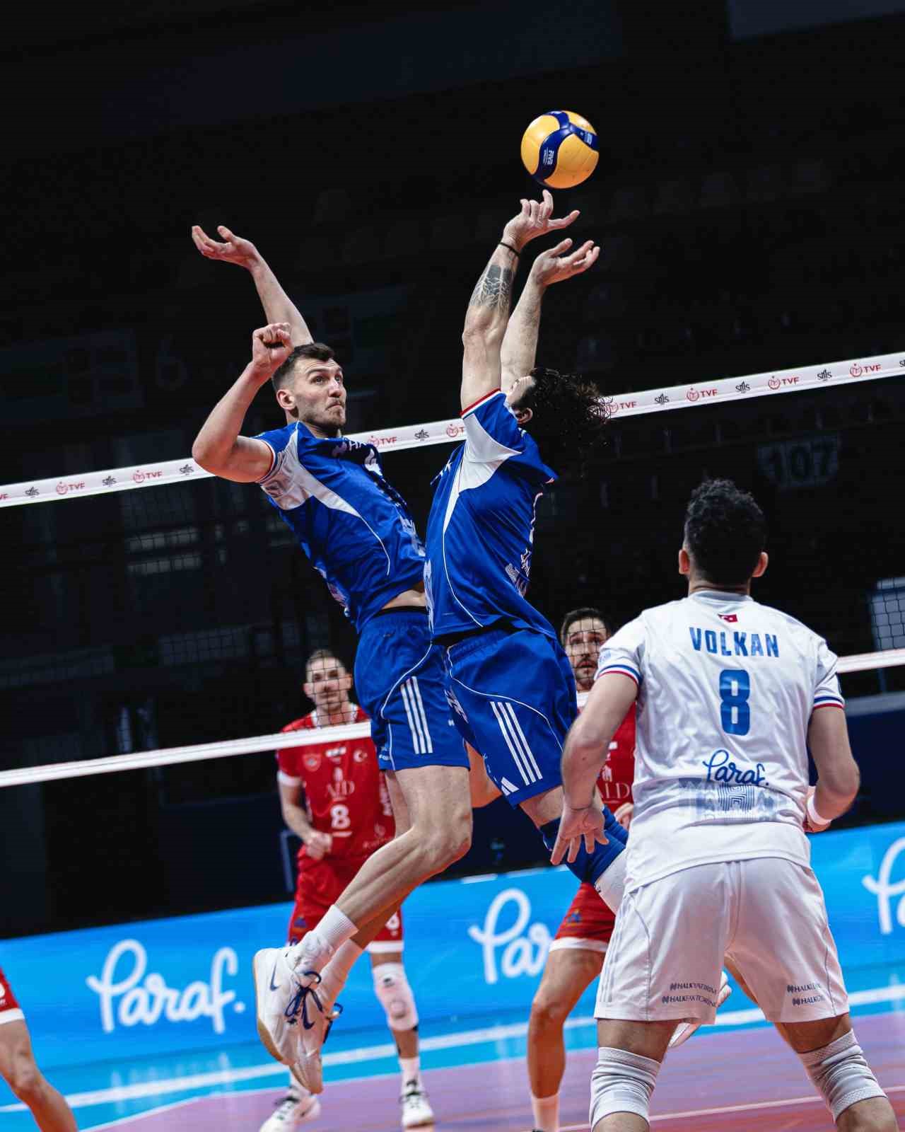 Efeler Ligi: Halkbank: 3 - Alanya Belediyespor: 1