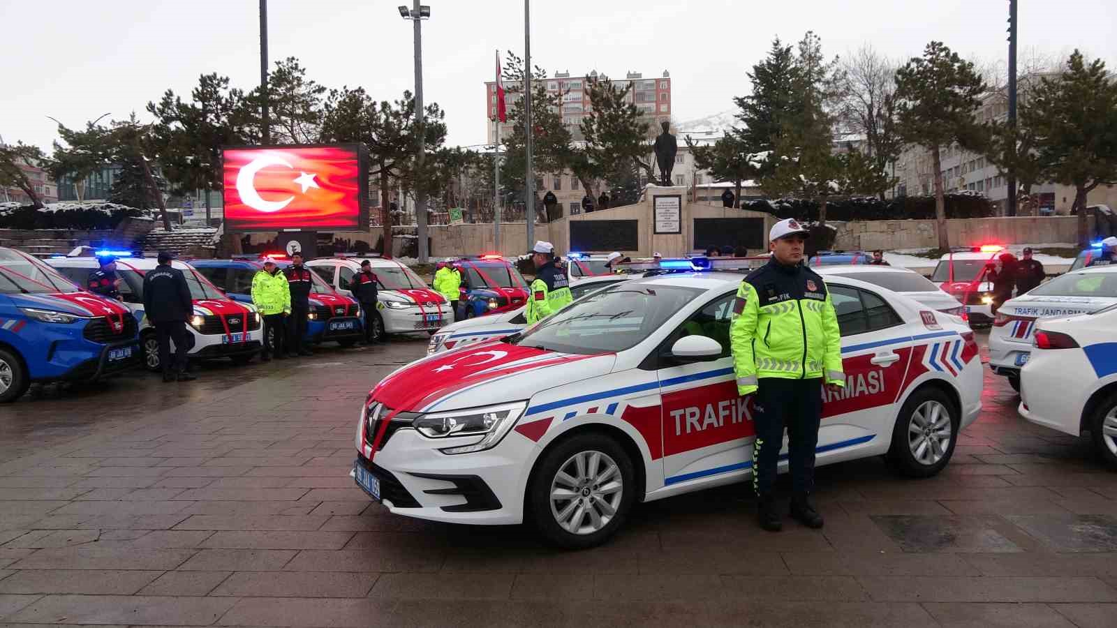 Yozgat’ta emniyet ve jandarmaya 54 yeni araç