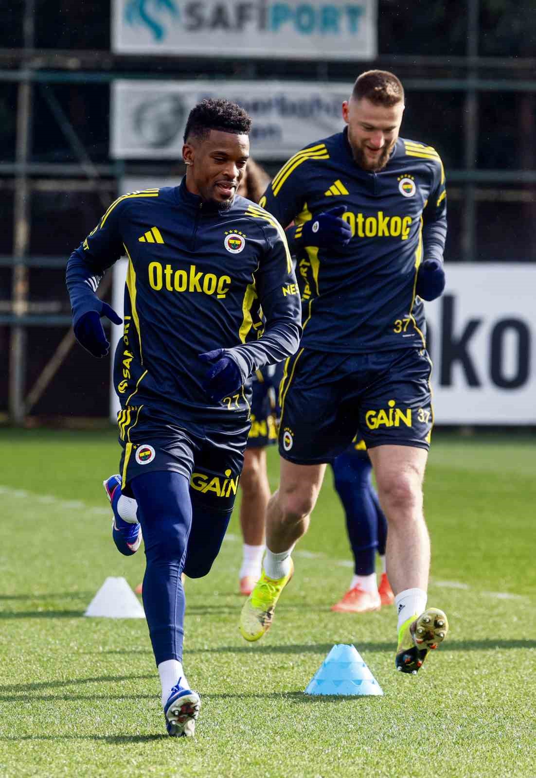 Fenerbahçe, Alanyaspor maçı hazırlıklarını tamamladı