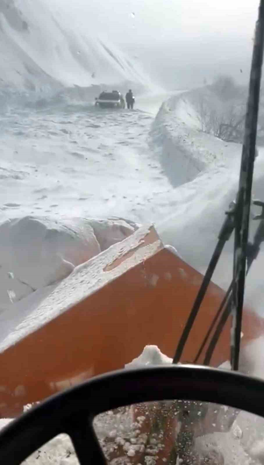 Kutuplar değil, Sahara Geçidi