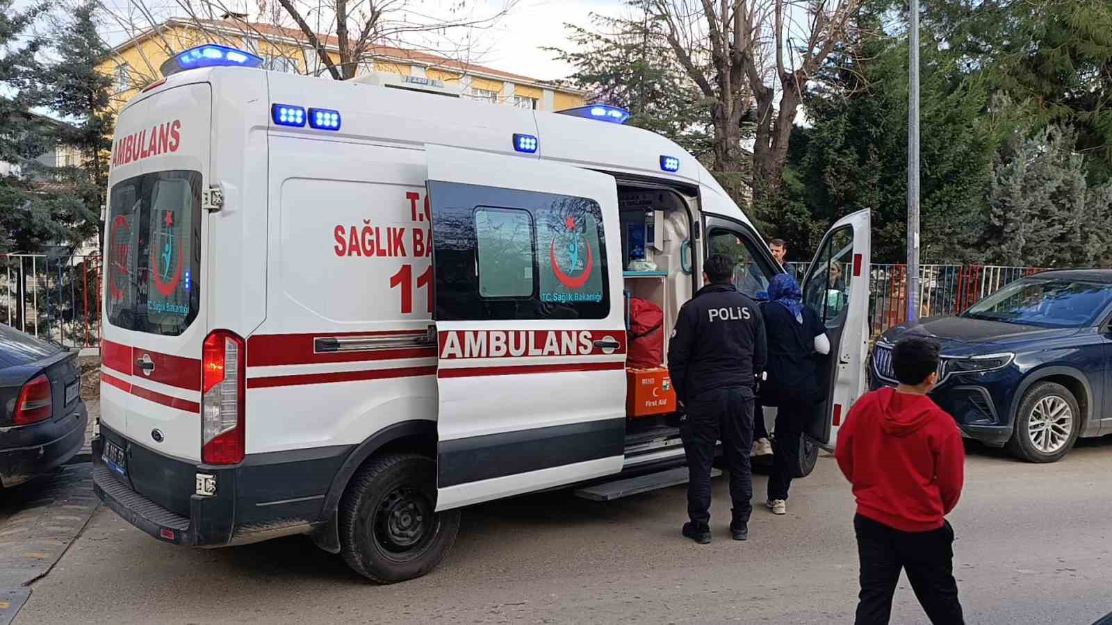 İnegöl’de bıçaklı kavga: 1 yaralı