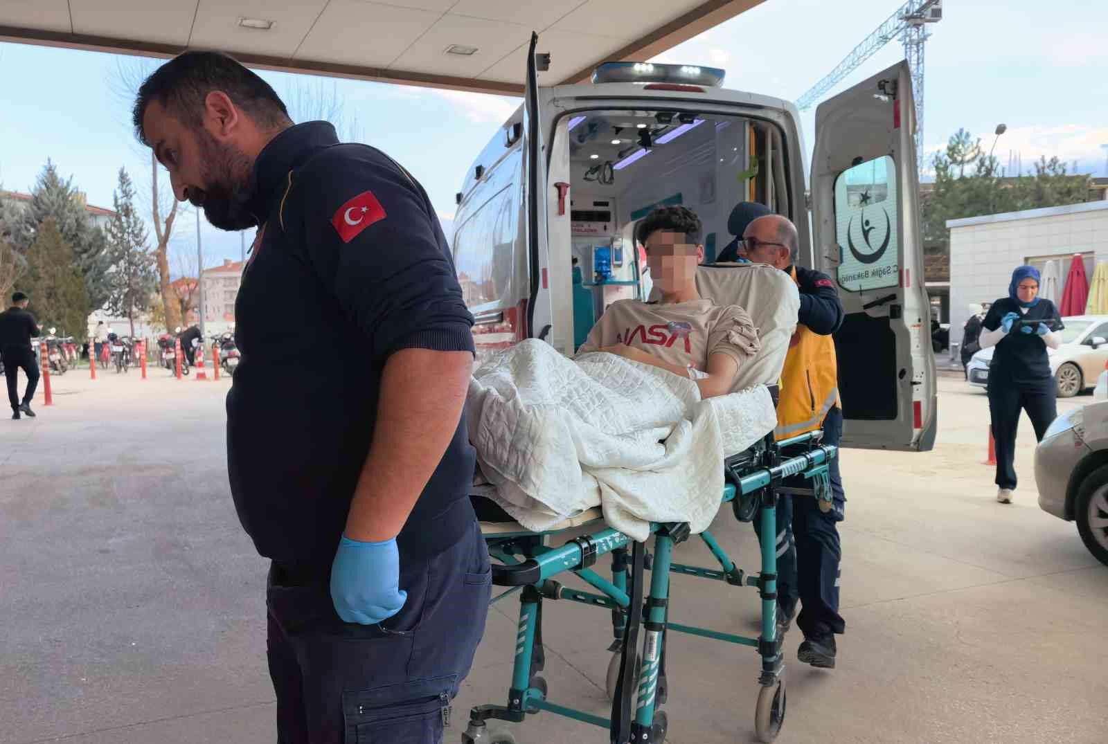 İnegöl’de bıçaklı kavga: 1 yaralı