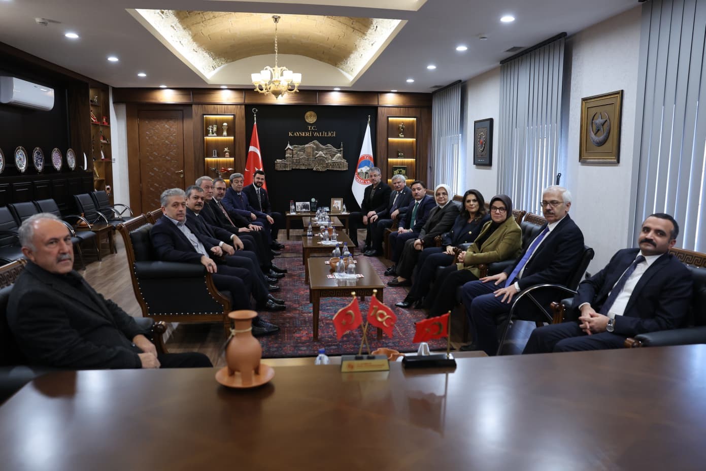 TBMM Engelli Bireylerin Sorunlarını Araştırma Komisyonu’ndan Vali Çiçek’e ziyaret