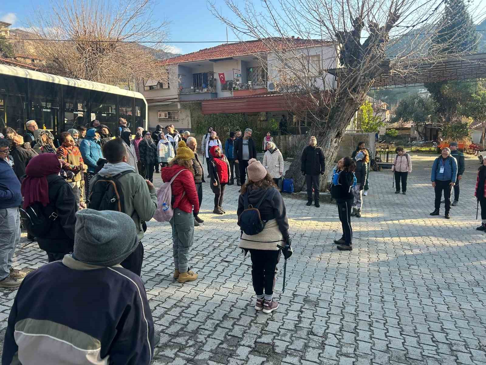 Doğaseverler, Buharkent’in güzellikleri keşfetti