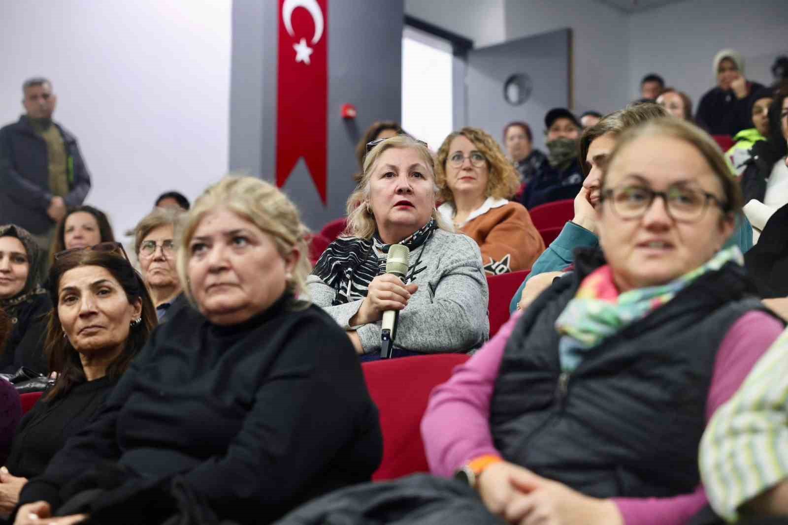 Didim Belediyesi’nden kadın sağlına yönelik bilinçlendirme semineri