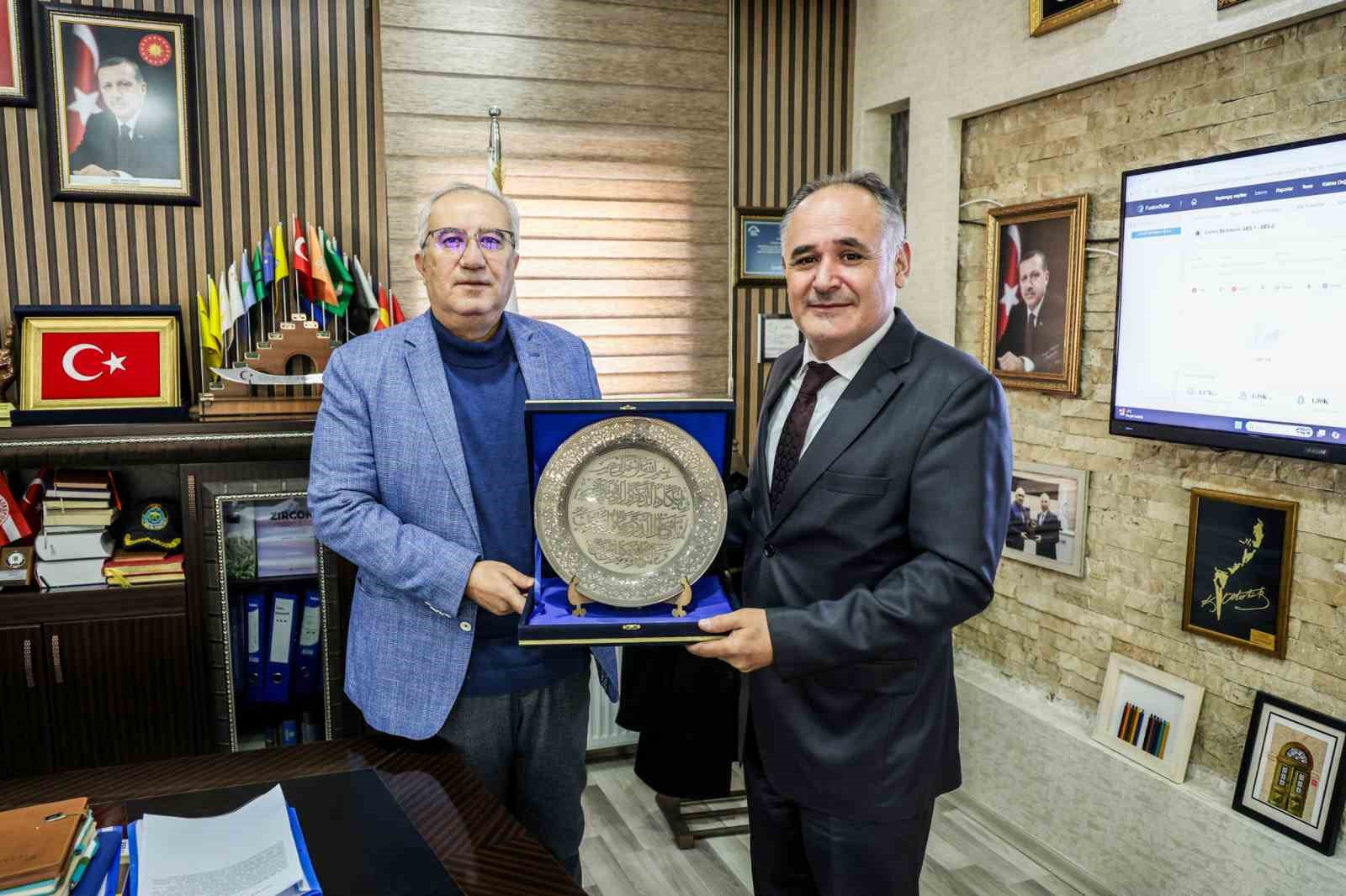 Denizli İl Kültür ve Turizm Müdürü Özel, Çameli Belediye Başkanı Arslan’ı ziyaret etti