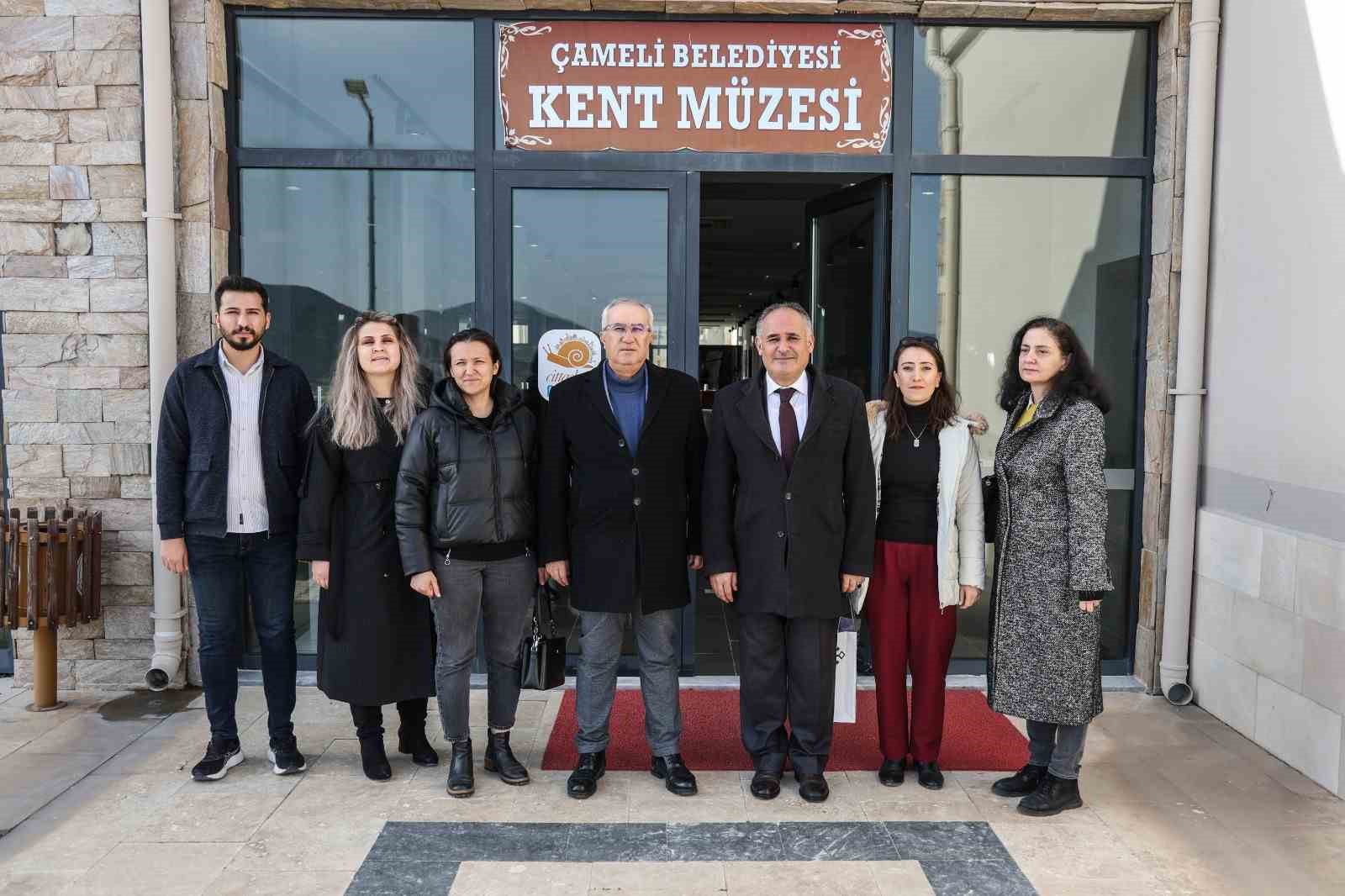 Denizli İl Kültür ve Turizm Müdürü Özel, Çameli Belediye Başkanı Arslan’ı ziyaret etti
