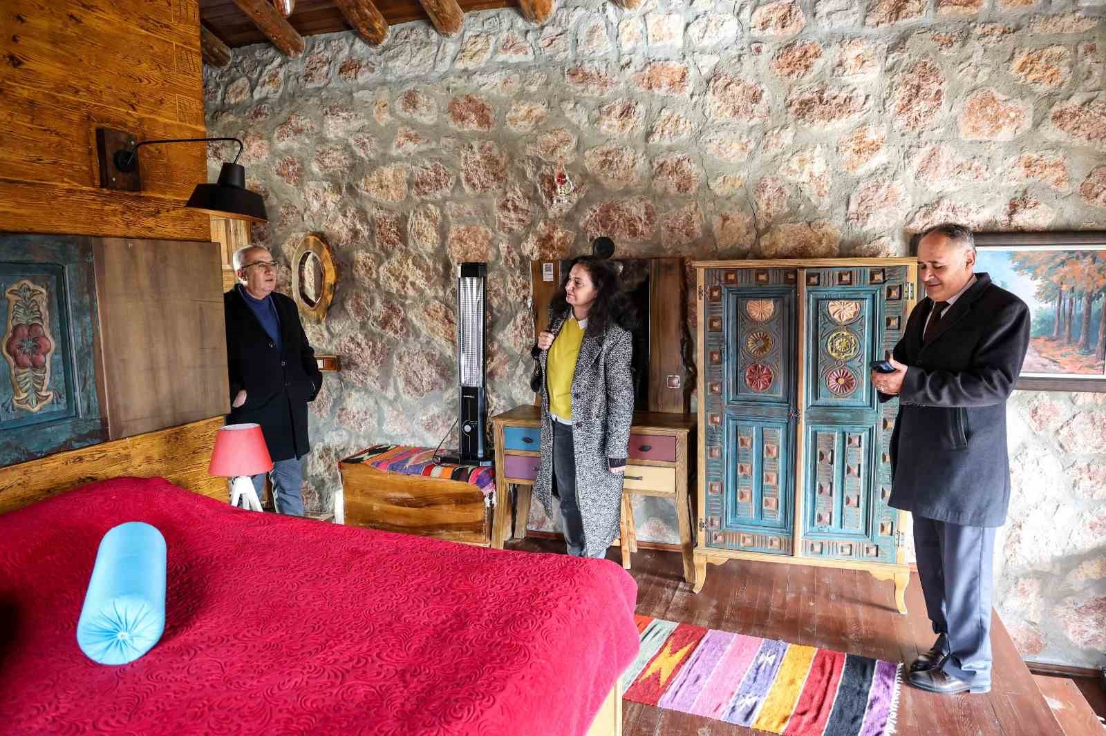 Denizli İl Kültür ve Turizm Müdürü Özel, Çameli Belediye Başkanı Arslan’ı ziyaret etti