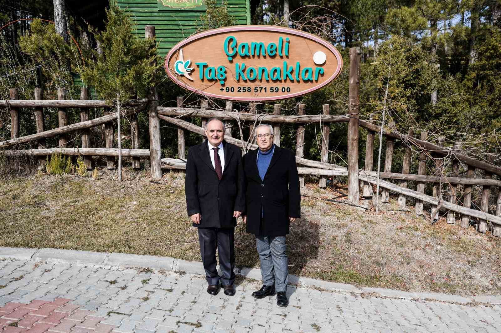 Denizli İl Kültür ve Turizm Müdürü Özel, Çameli Belediye Başkanı Arslan’ı ziyaret etti