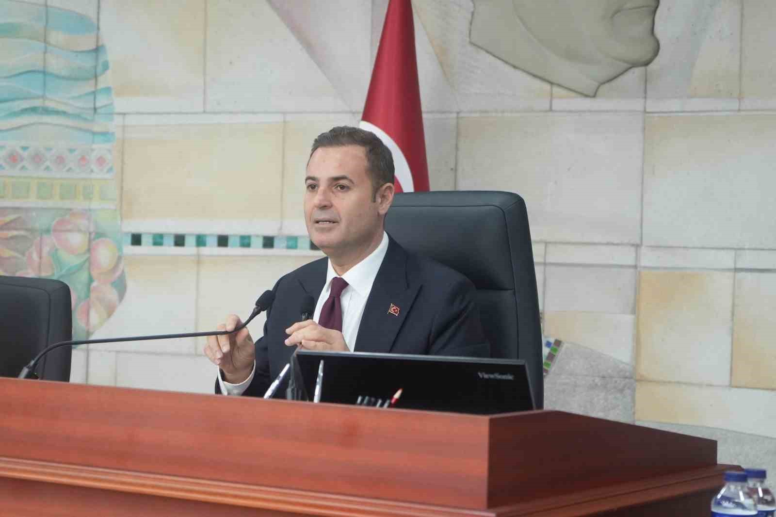 CHP’li Akın’dan “AK Parti’ye geçiyor” iddialarına cevap