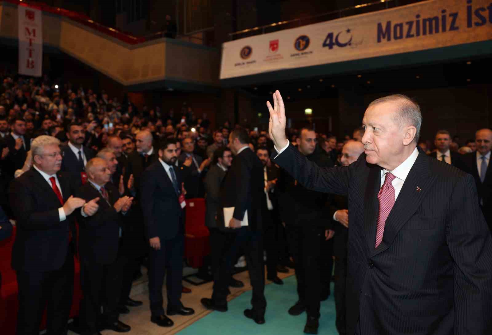 Cumhurbaşkanı Erdoğan: “Muhalefet bir avuç rant şebekesinin gündemine hapsoldu