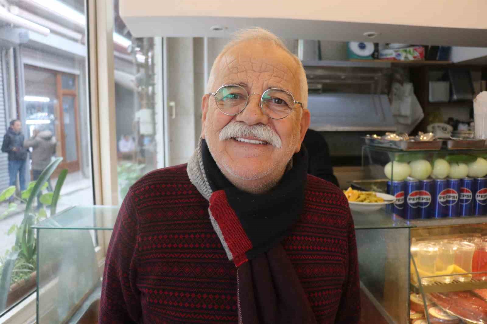 60 yıllık lezzet mirası: Uzun Çarşı’nın ciğer ustası gastronomi turizmine katkı sunuyor