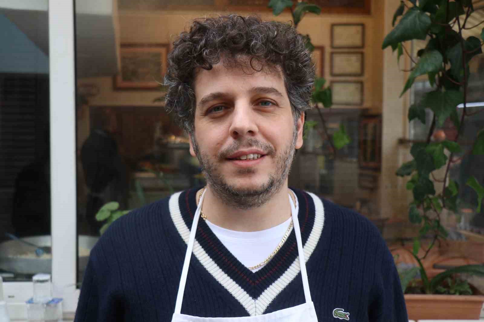 60 yıllık lezzet mirası: Uzun Çarşı’nın ciğer ustası gastronomi turizmine katkı sunuyor