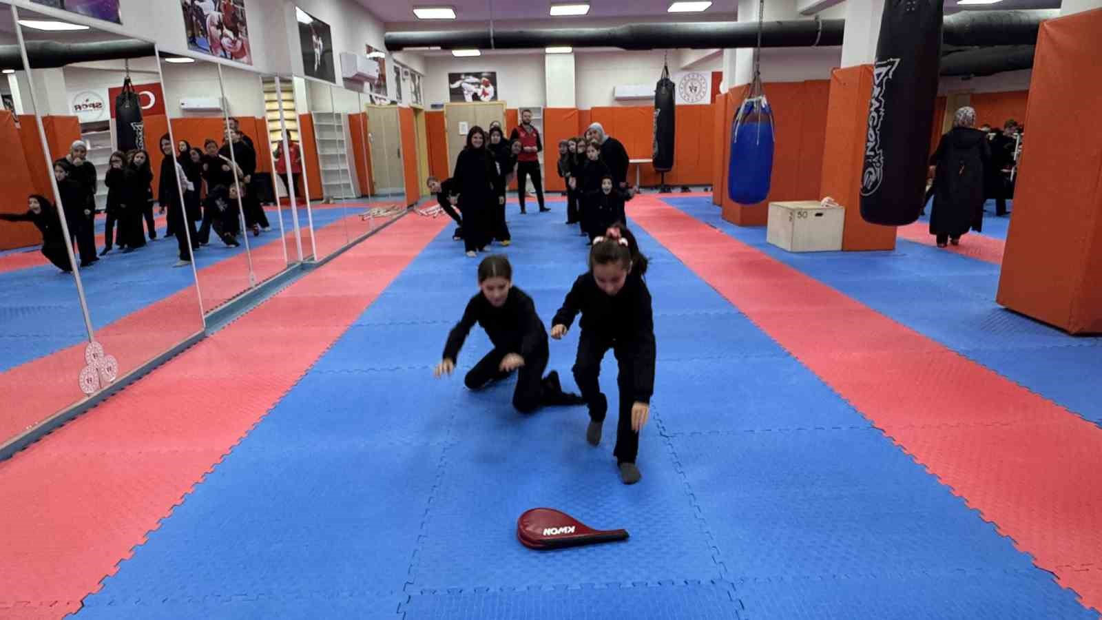 Ortaokul öğrencileri gönüllerince eğlendi