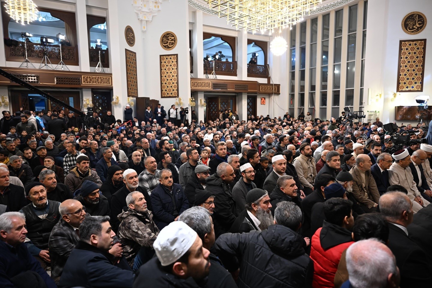 Malatya’da Miraç Kandili dualarla idrak edildi