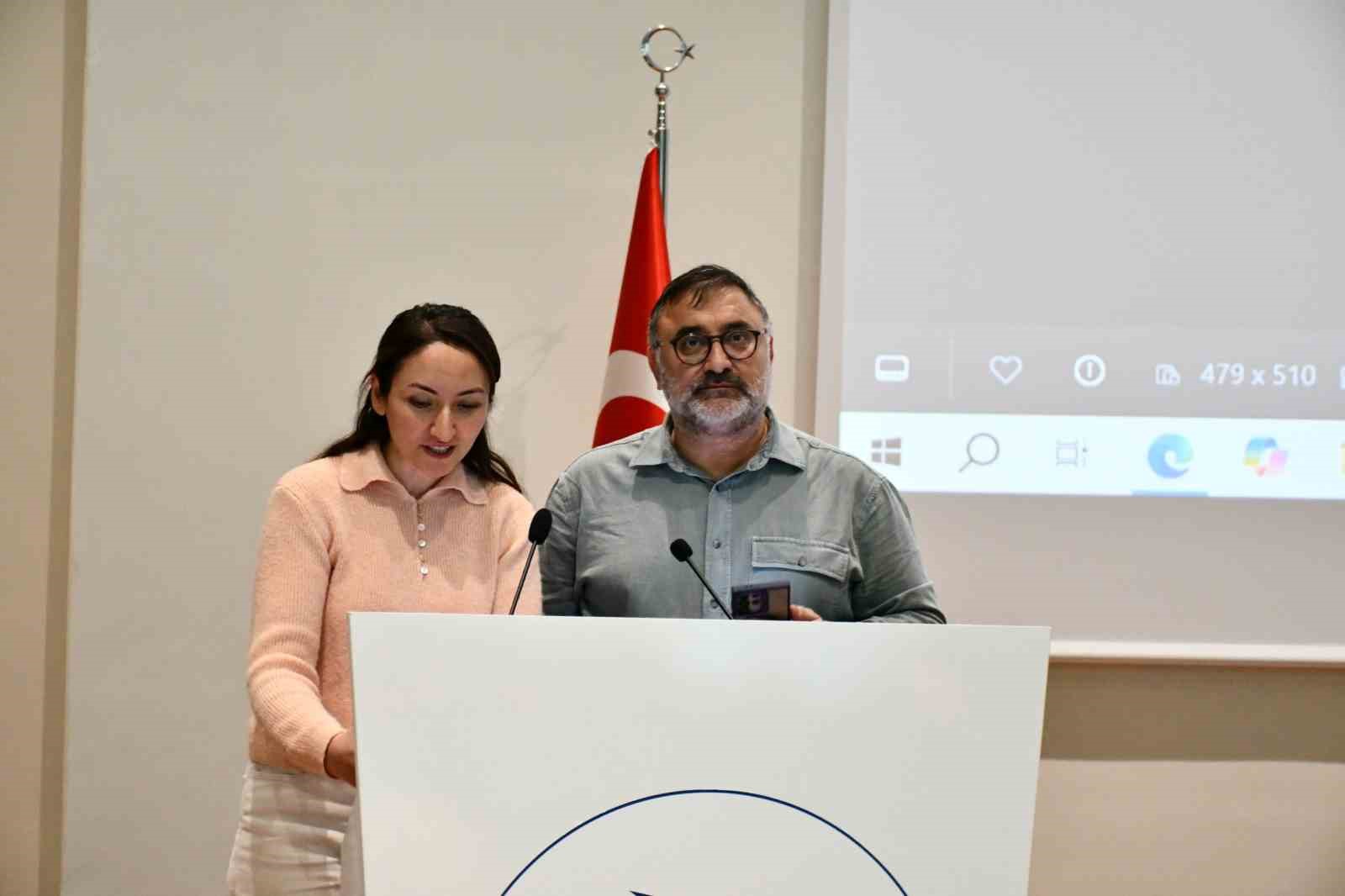 Bütün dünyanın mücadele ettiği bir enfeksiyon hastalığı