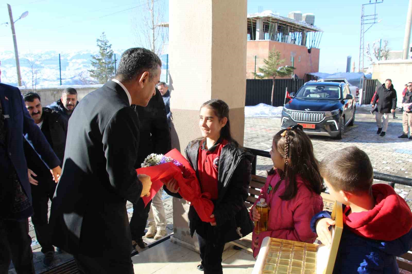 Şırnak’ta 144 bin öğrenci karne aldı