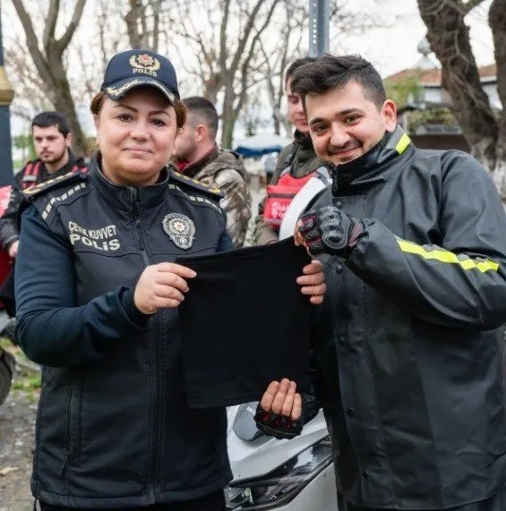 Sinop’ta motosikletli kuryelere hayat kurtaran uyarılar