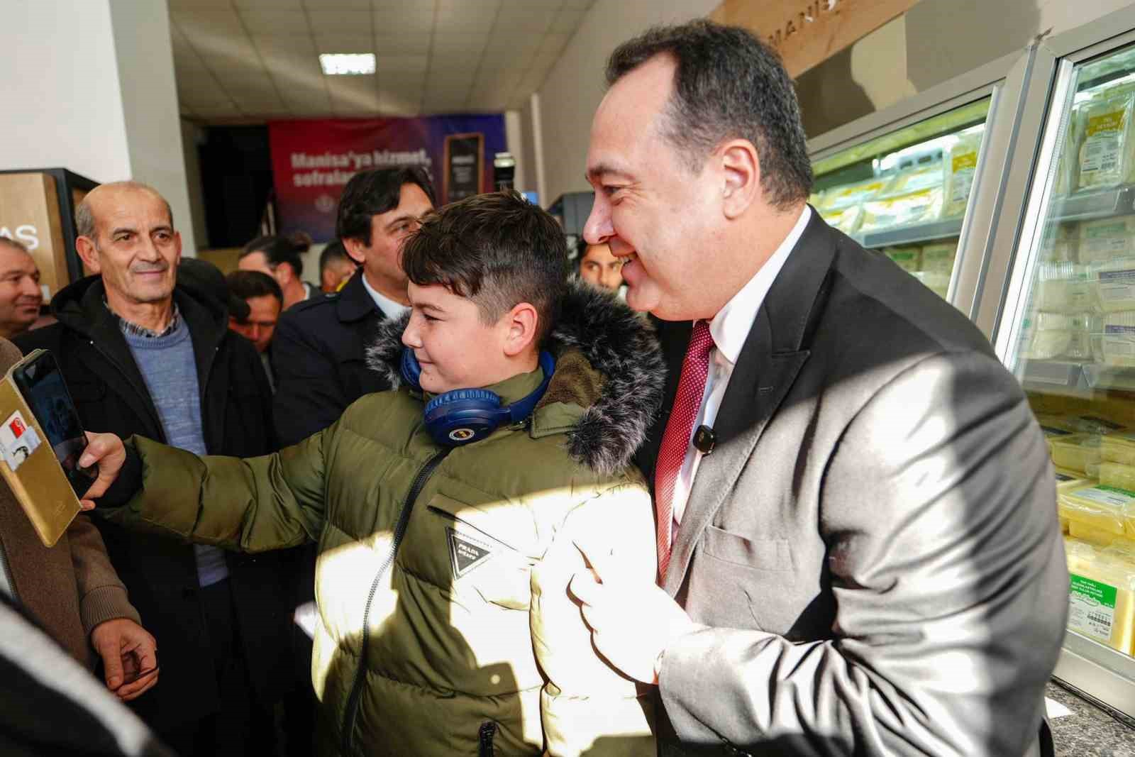 Manisa Büyükşehir’den Selendi’ye sosyal belediyecilik yatırımı