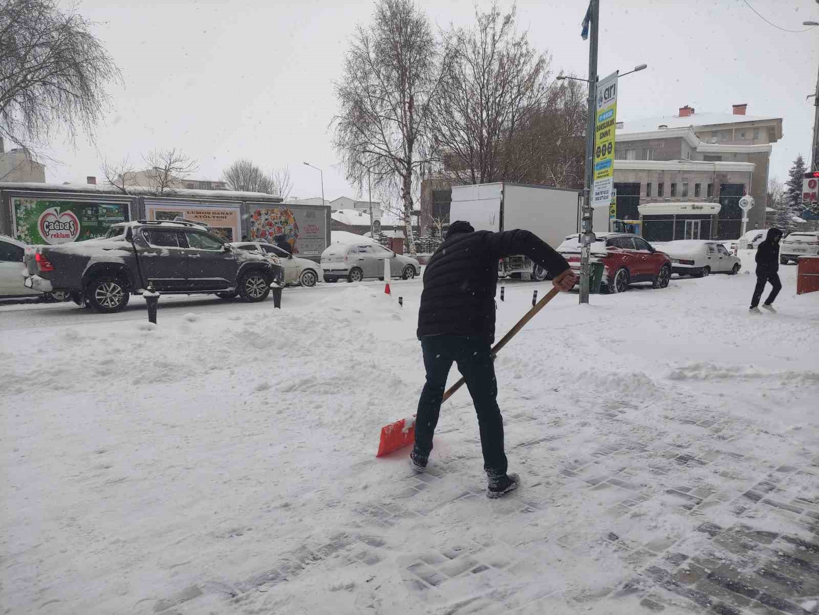 Ardahan’da 45 köy yolu ulaşıma kapandı