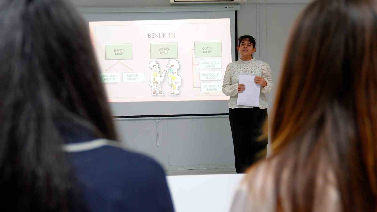 Didim’de kadınlara ve ailelere danışmanlık desteği