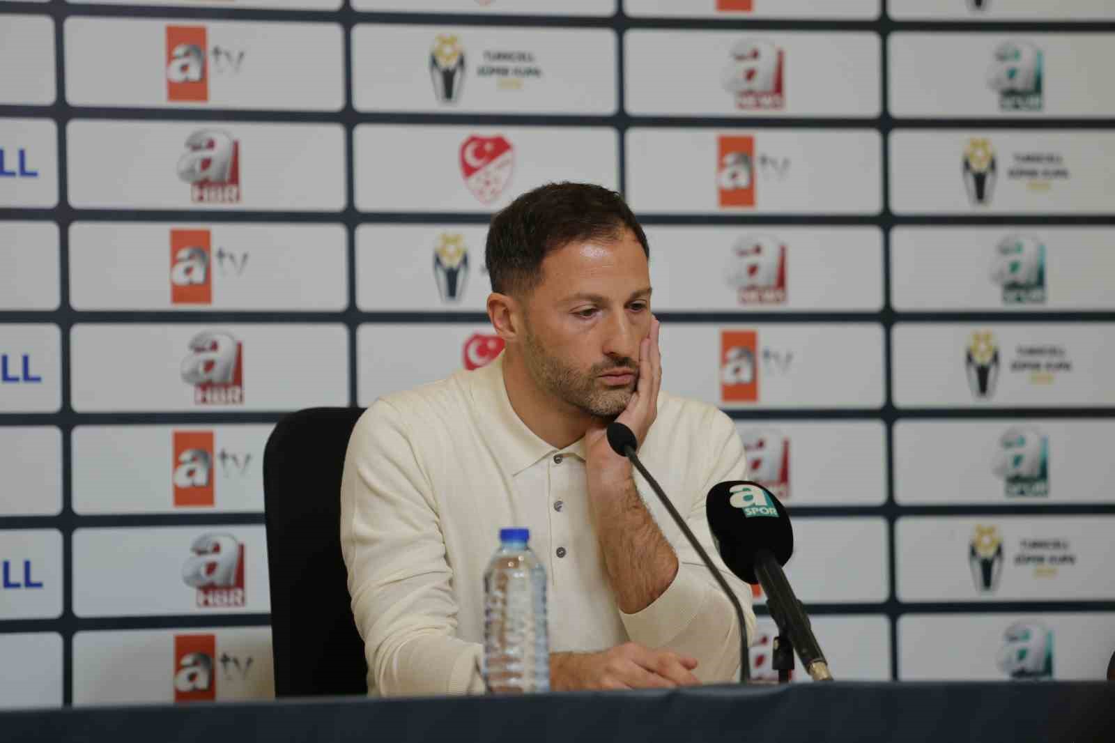 Domenico Tedesco: “Galatasaray maçı bizim için güzel bir test olacak”