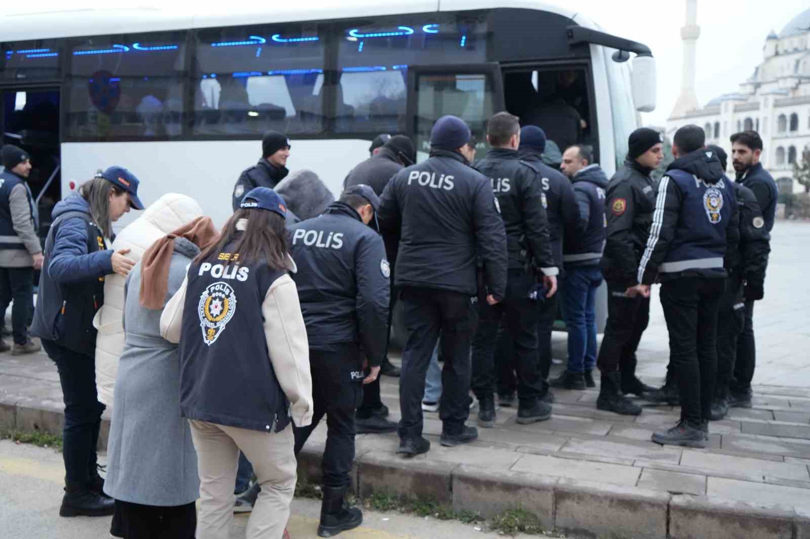 18 aylık takiple 2.6 milyar liralık yasa dışı bahis ağı çökertildi: 25 gözaltı