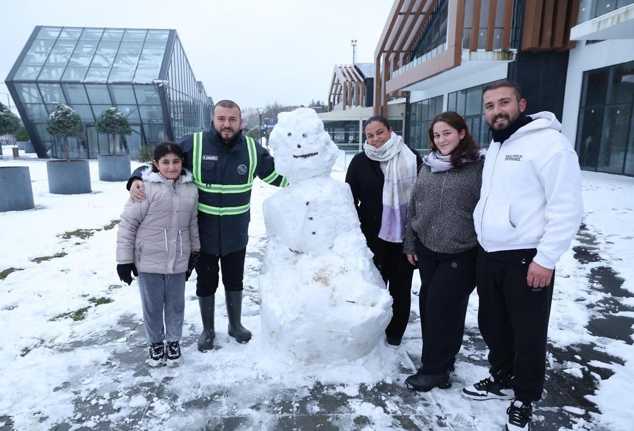 Arnavutköy’de tüm yollar açık: 120 araç, 700 personel sahada
