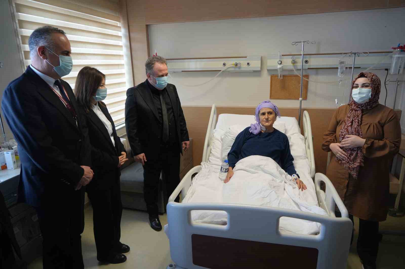 Gelin, kaynanasına karaciğerini verdi