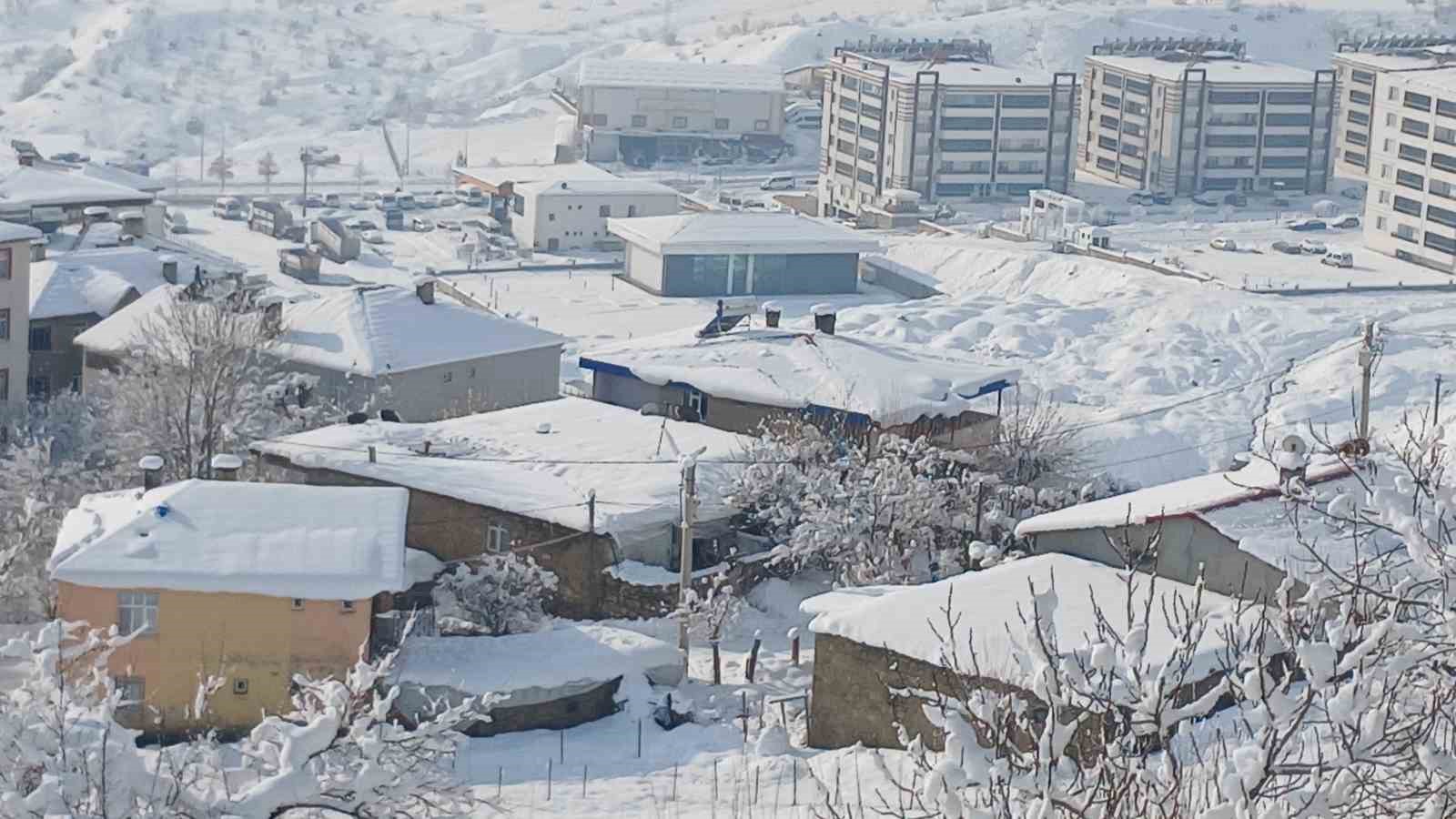 Kulp’ta kar manzaraları