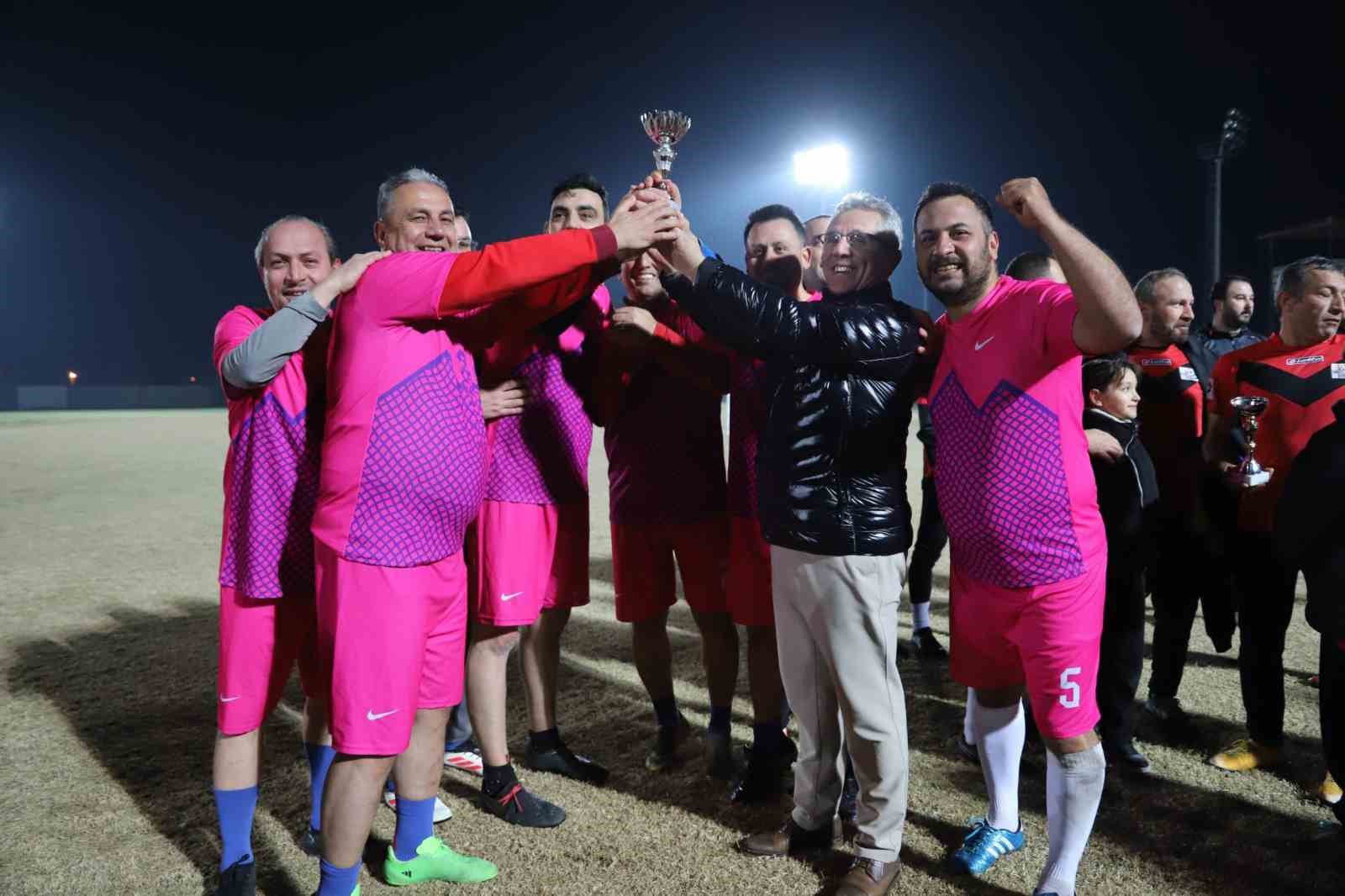 Nazilli Belediyesi Futbol Turnuvası’nda Şampiyon Özel Kalem Müdürlüğü oldu