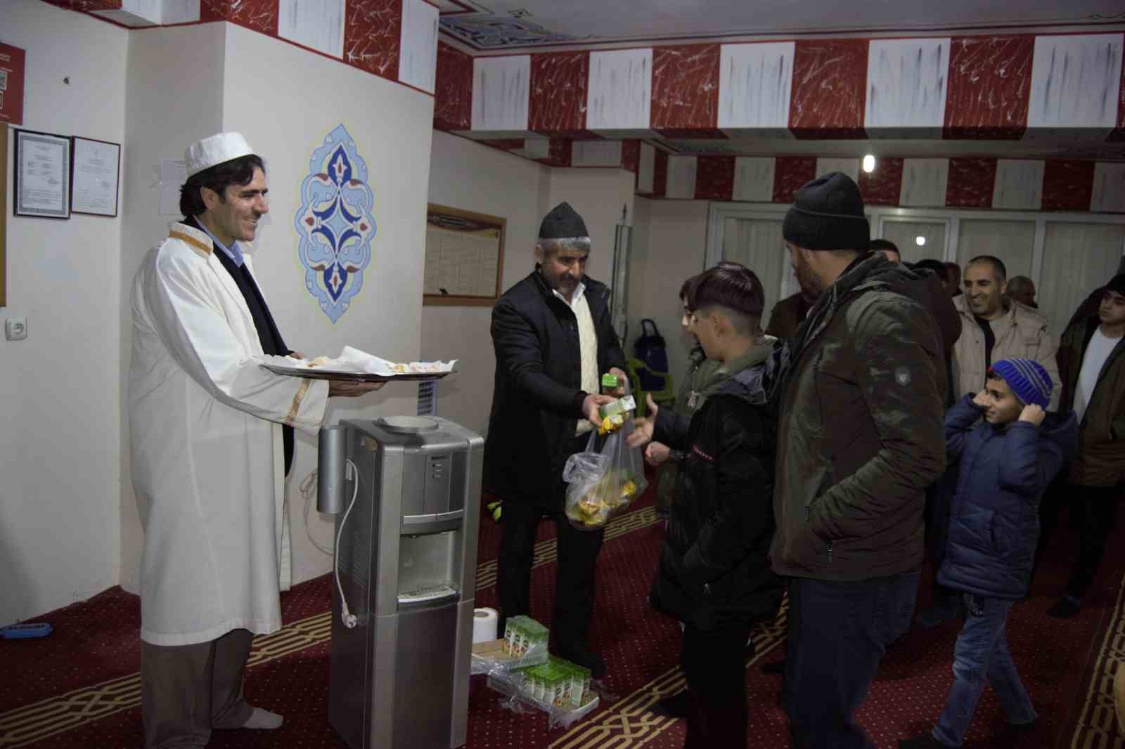 Dicle’de Miraç Kandili dualarla idrak edildi