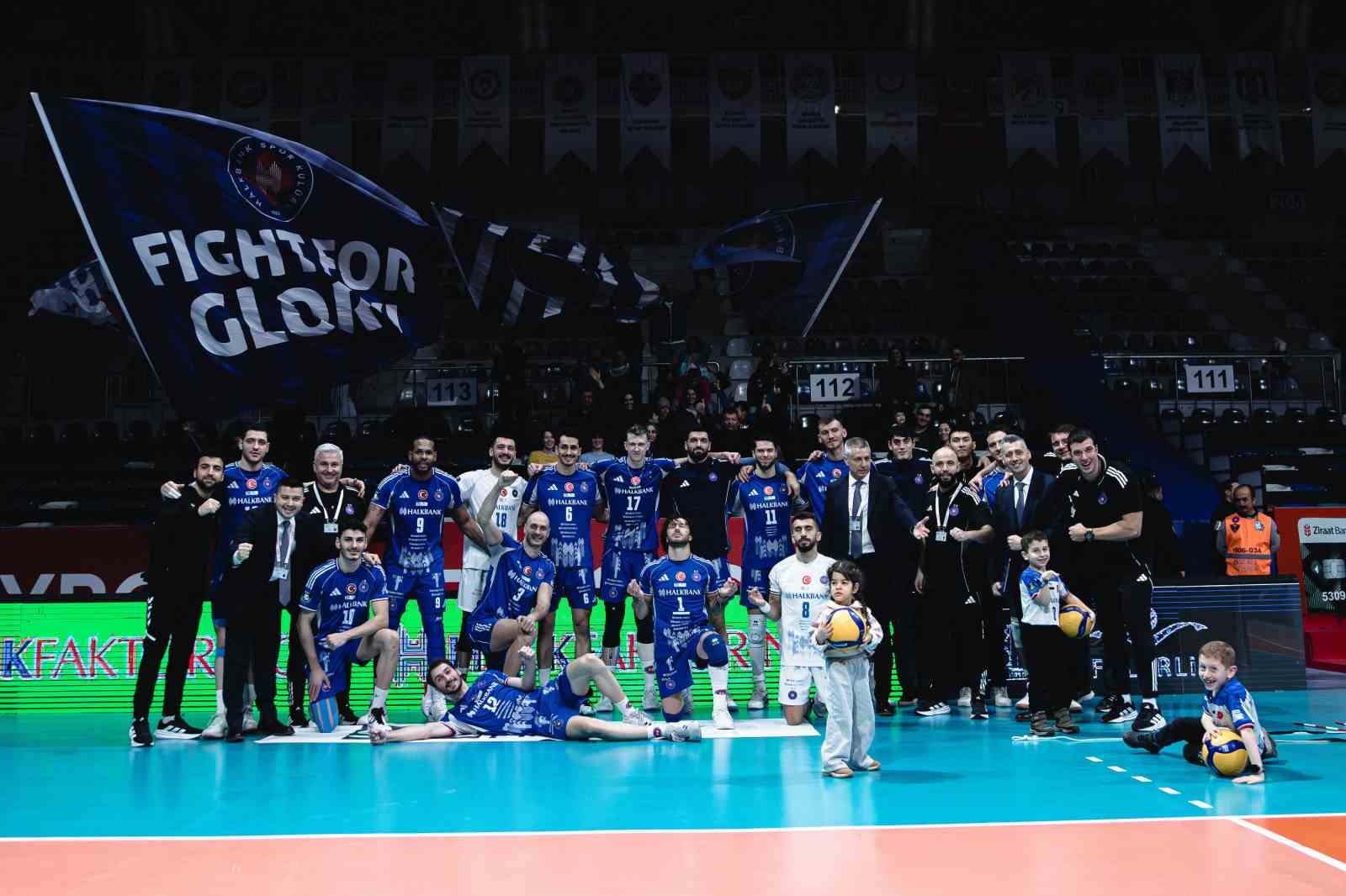 Efeler Ligi: Halkbank: 3 – Alanya Belediyespor: 1