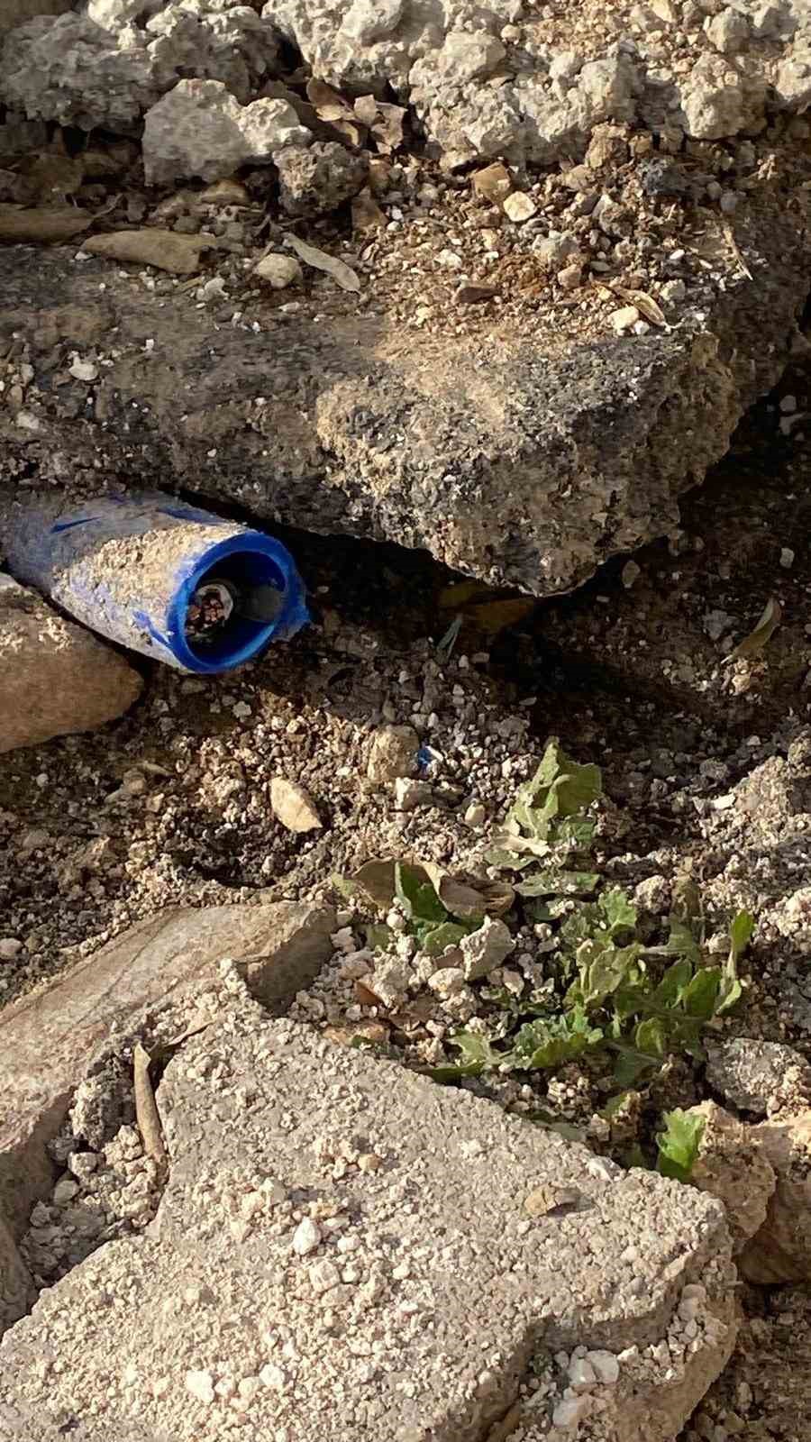 Elektrik kabloları kesilerek çalındı