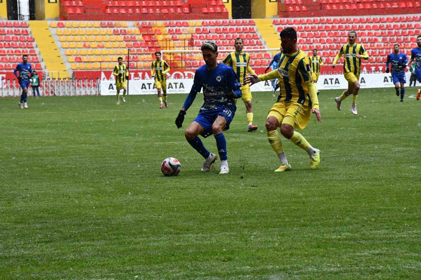 Erciyes 38 FK evinde farklı kazandı