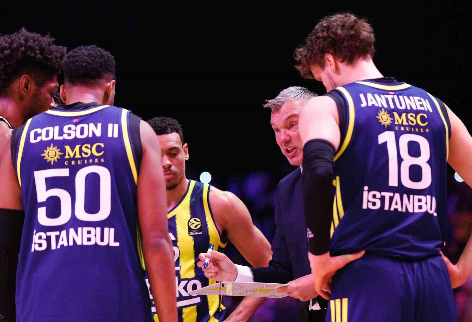 Euroleague: Dubai Basketbol: 92 – Fenerbahçe: 81