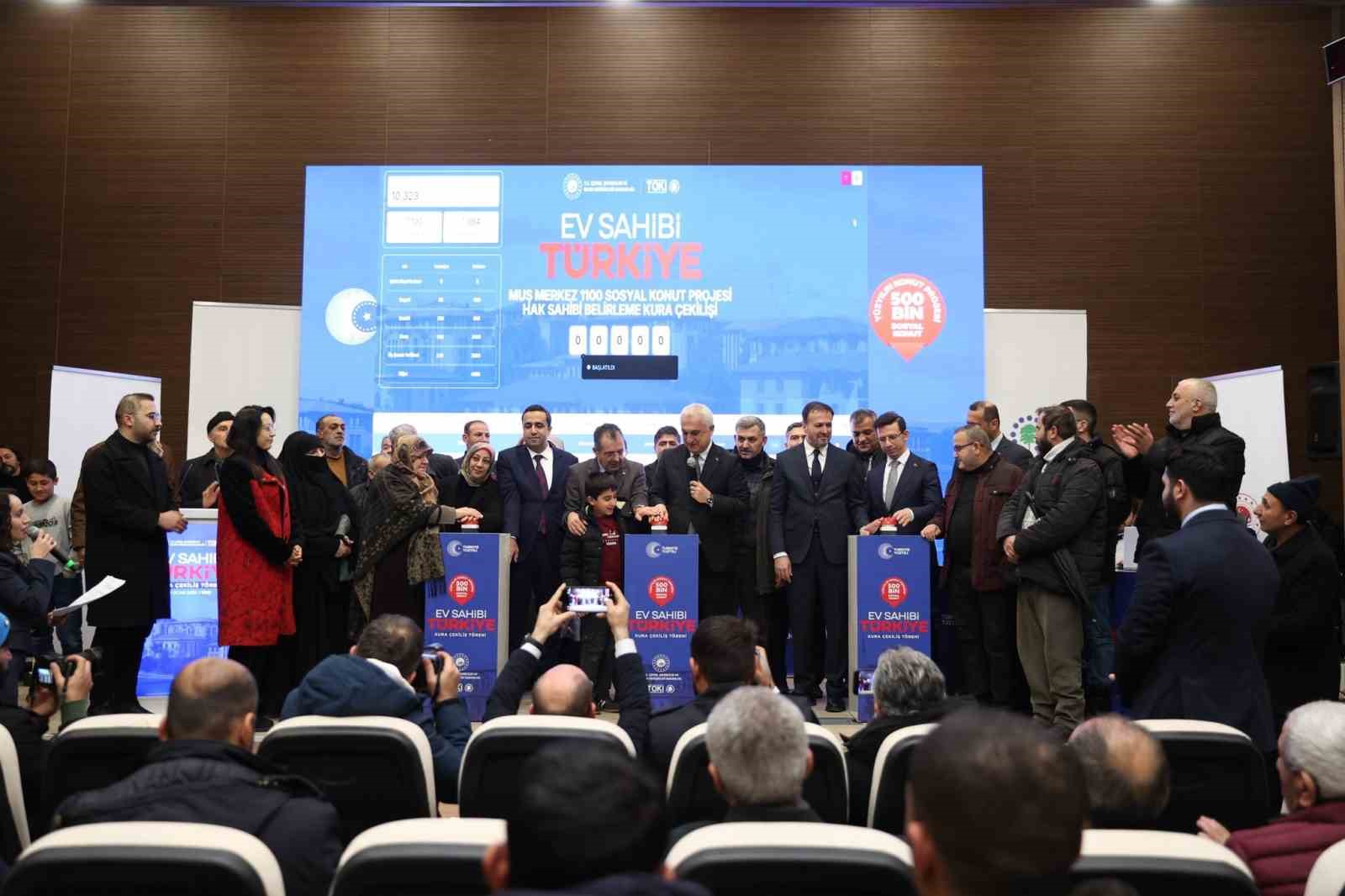 Muş’ta 2 bin 142 konutun hak sahipleri kura ile belirlendi