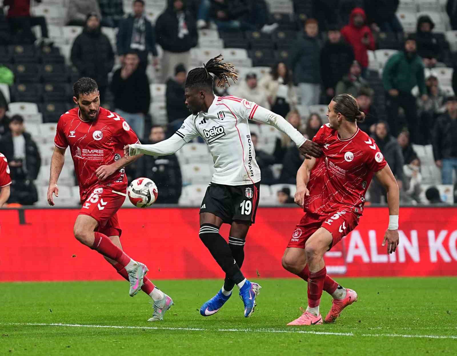 Ziraat Türkiye Kupası: Beşiktaş: 3 - Ankara Keçiörengücü: 0 (Maç sonucu)
