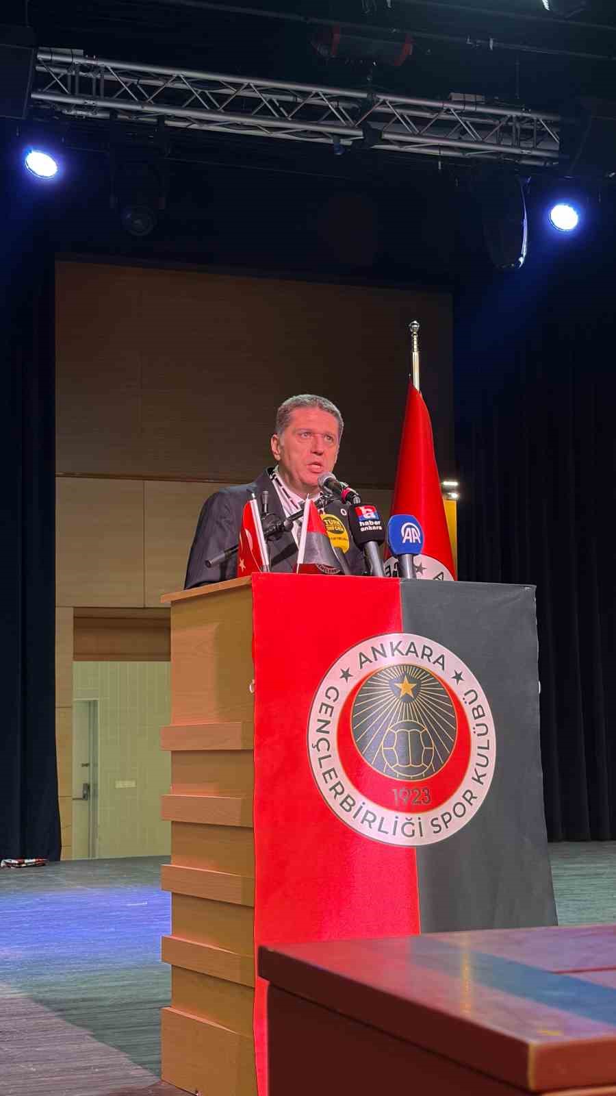 Gençlerbirliği’nde Arda Çakmak yeniden başkan seçildi