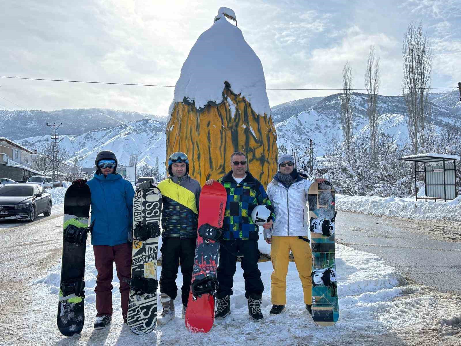 Yağan kar eğlenceye dönüştü, Kış Festivali’nin 2’ncisi düzenlendi