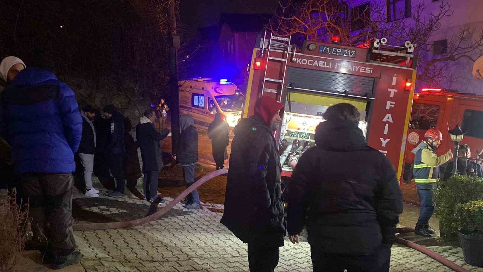 Kocaeli’de bungalovda çıkan yangın paniğe neden oldu
