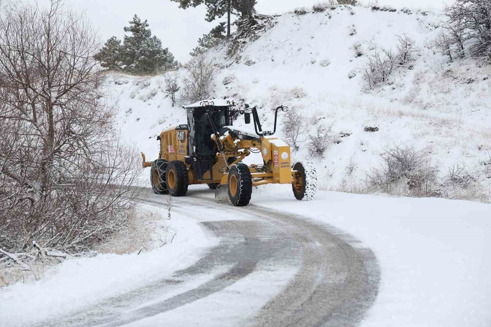 Çameli Belediyesi karla mücadele için teyakkuzda