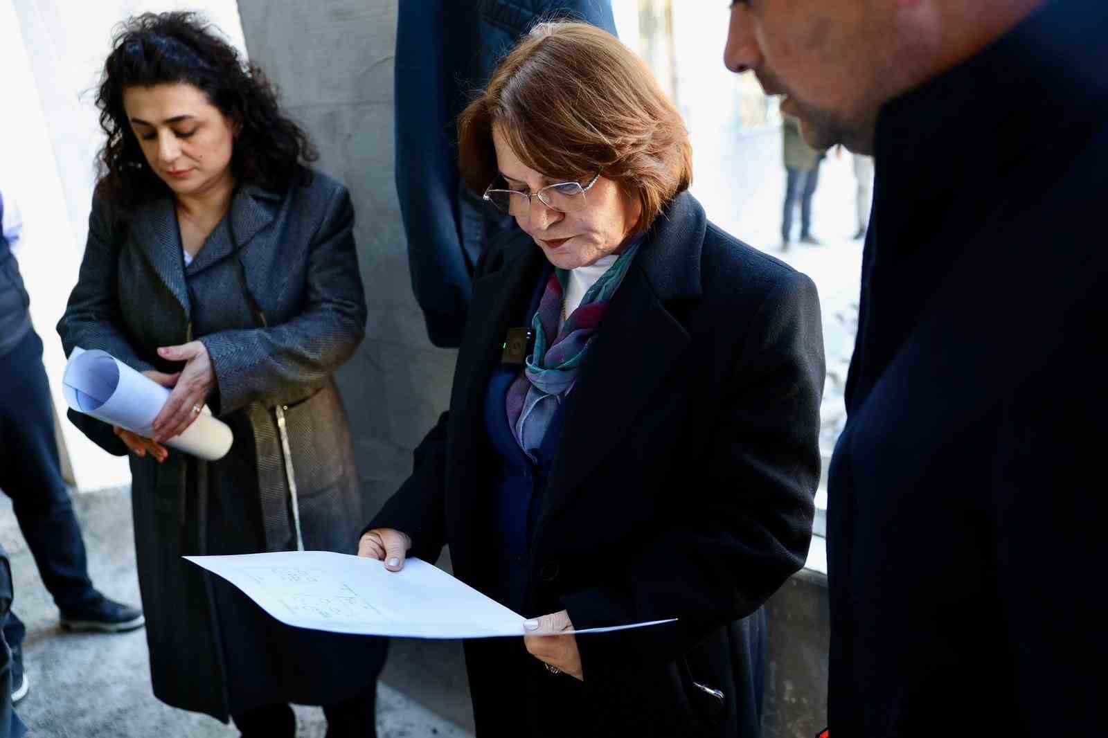 Başkan Gençay, Özel Çocuklar Oyun Evi’ndeki çalışmaları yerinde inceledi