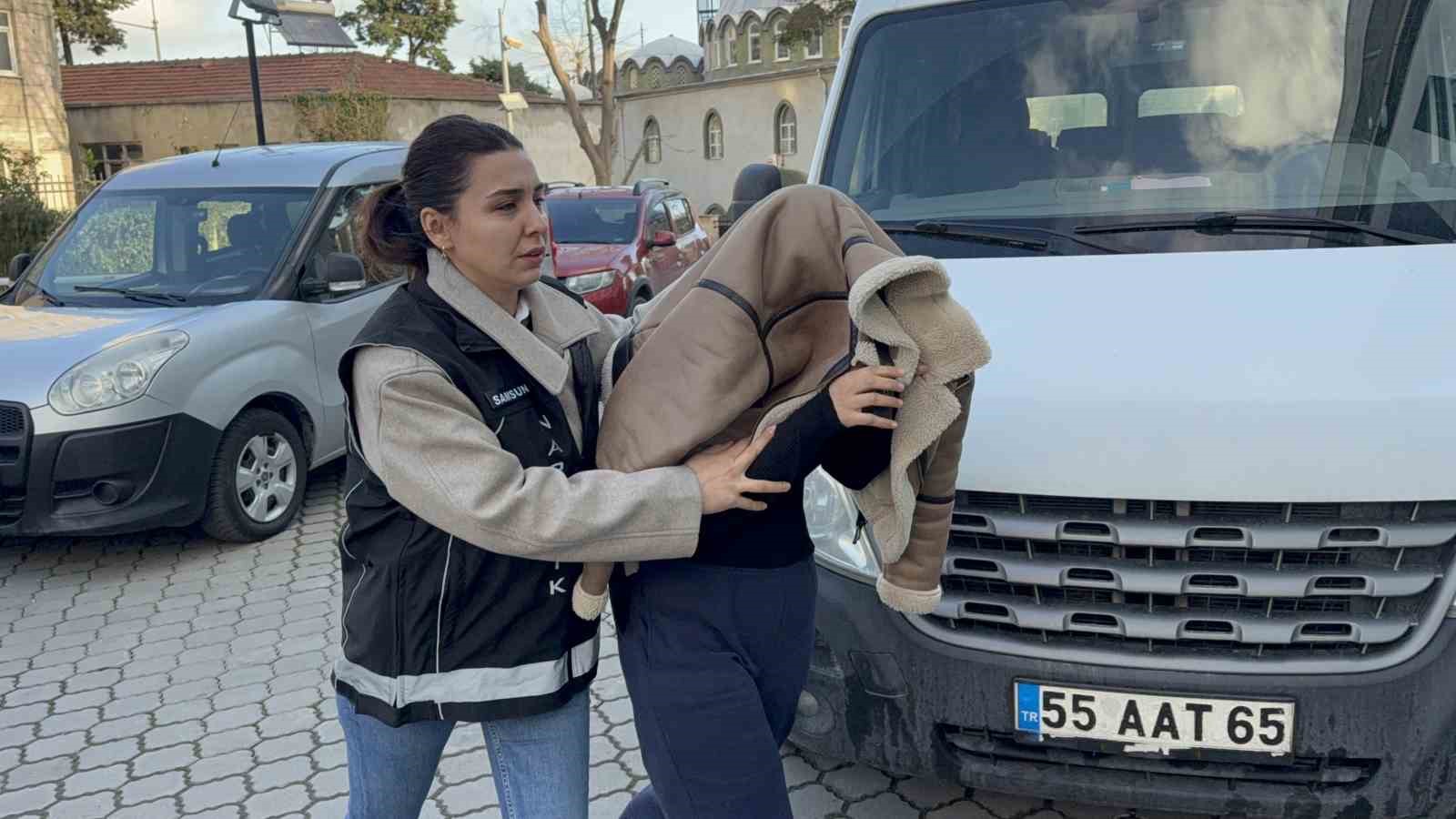 Samsun’da uyuşturucu operasyonu: 3  gözaltı