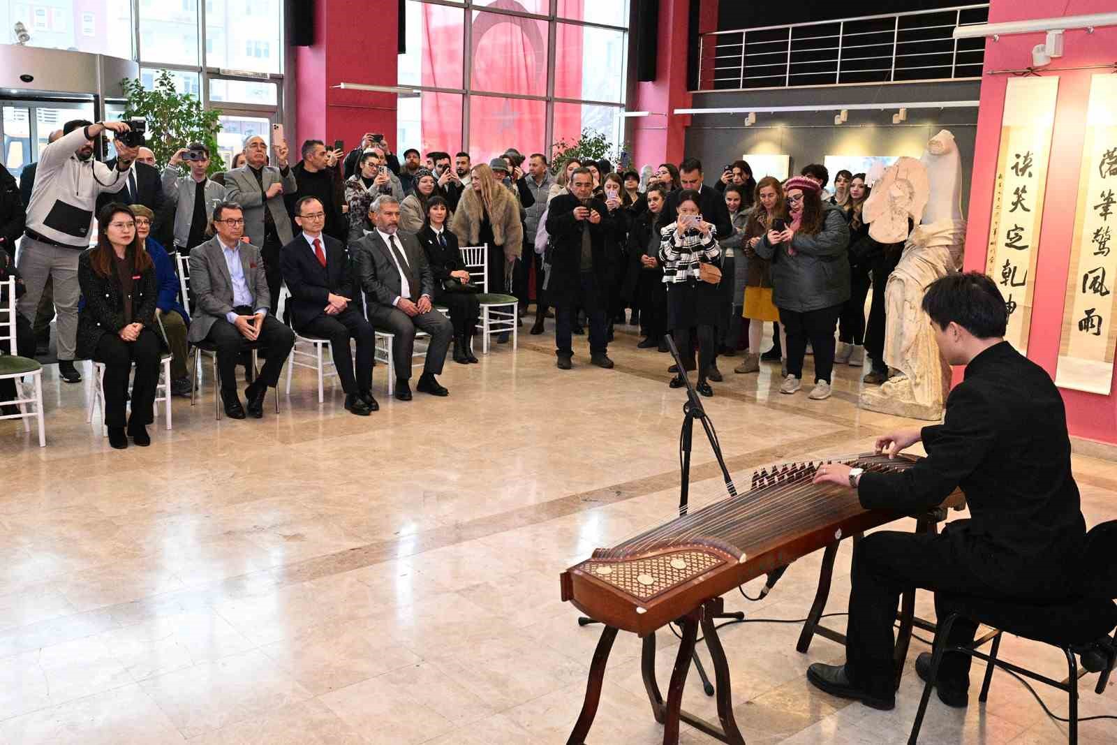 Türkiye-Çin diplomatik ilişkilerinin 55’inci yılı sanat sergisiyle kutlandı