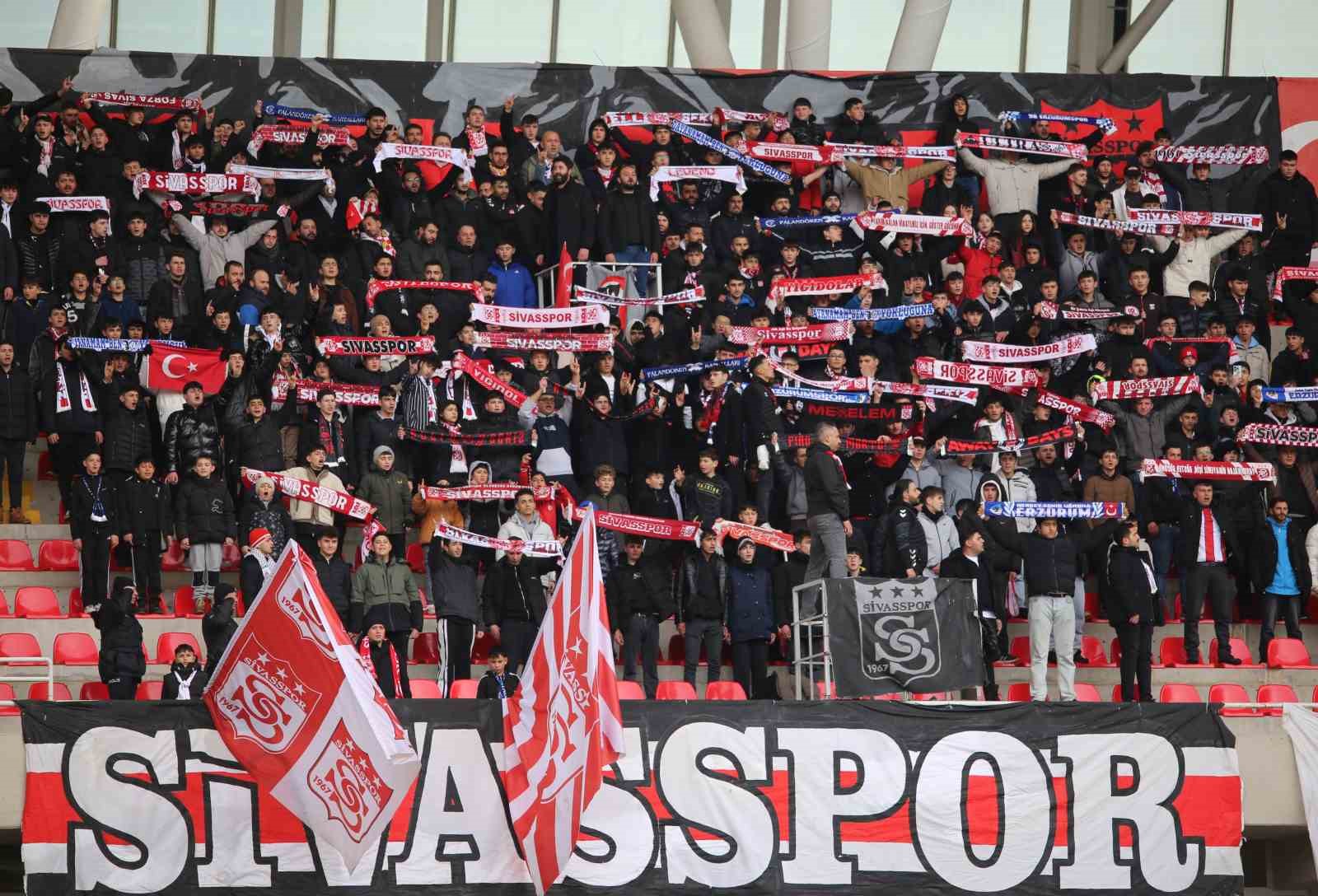 Trendyol 1. Lig: Özbelsan Sivasspor: 0 - Erzurumspor FK: 2