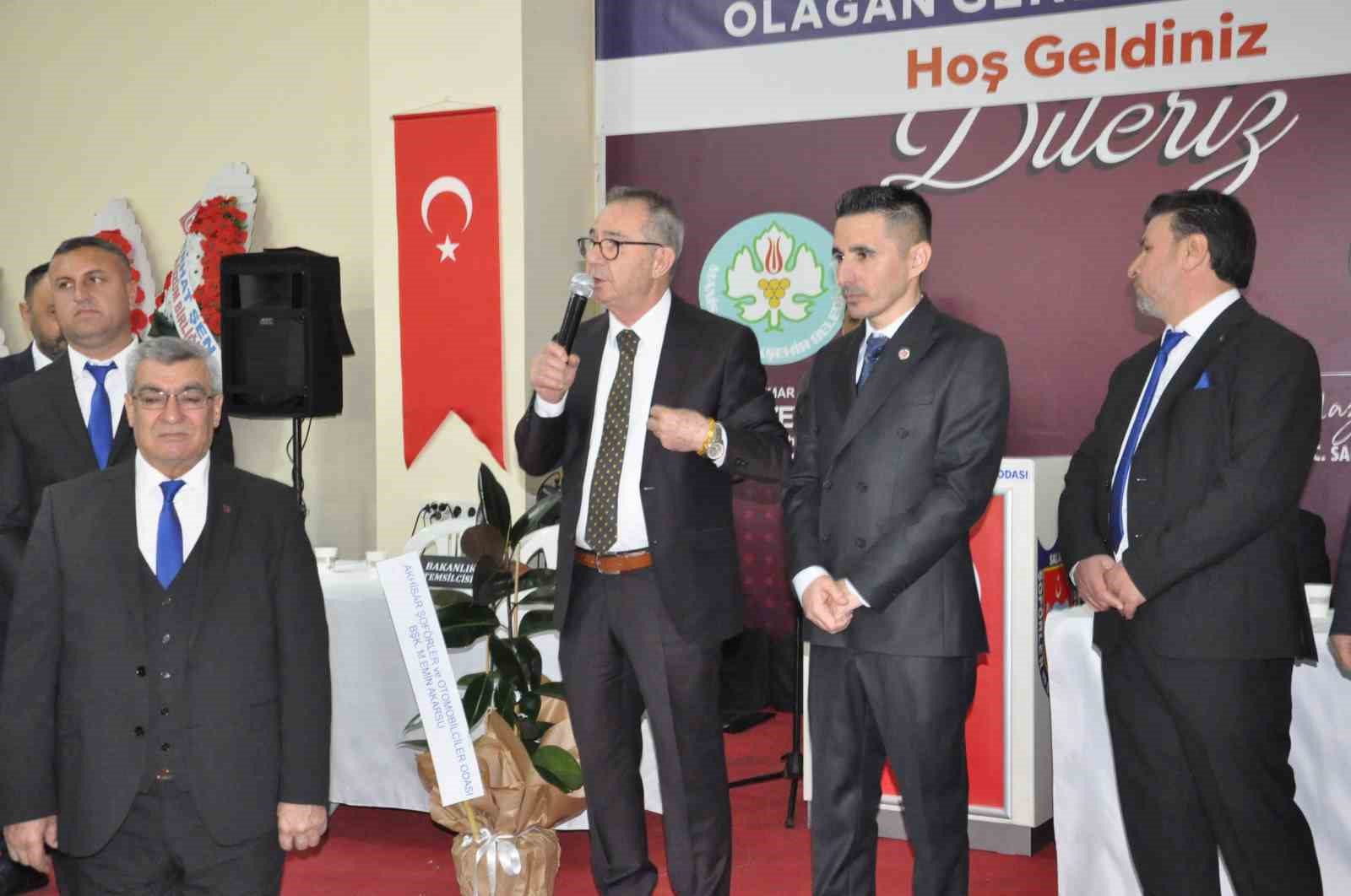 Salihli Şoförlerde Samet Balgönül, yeniden başkan seçildi