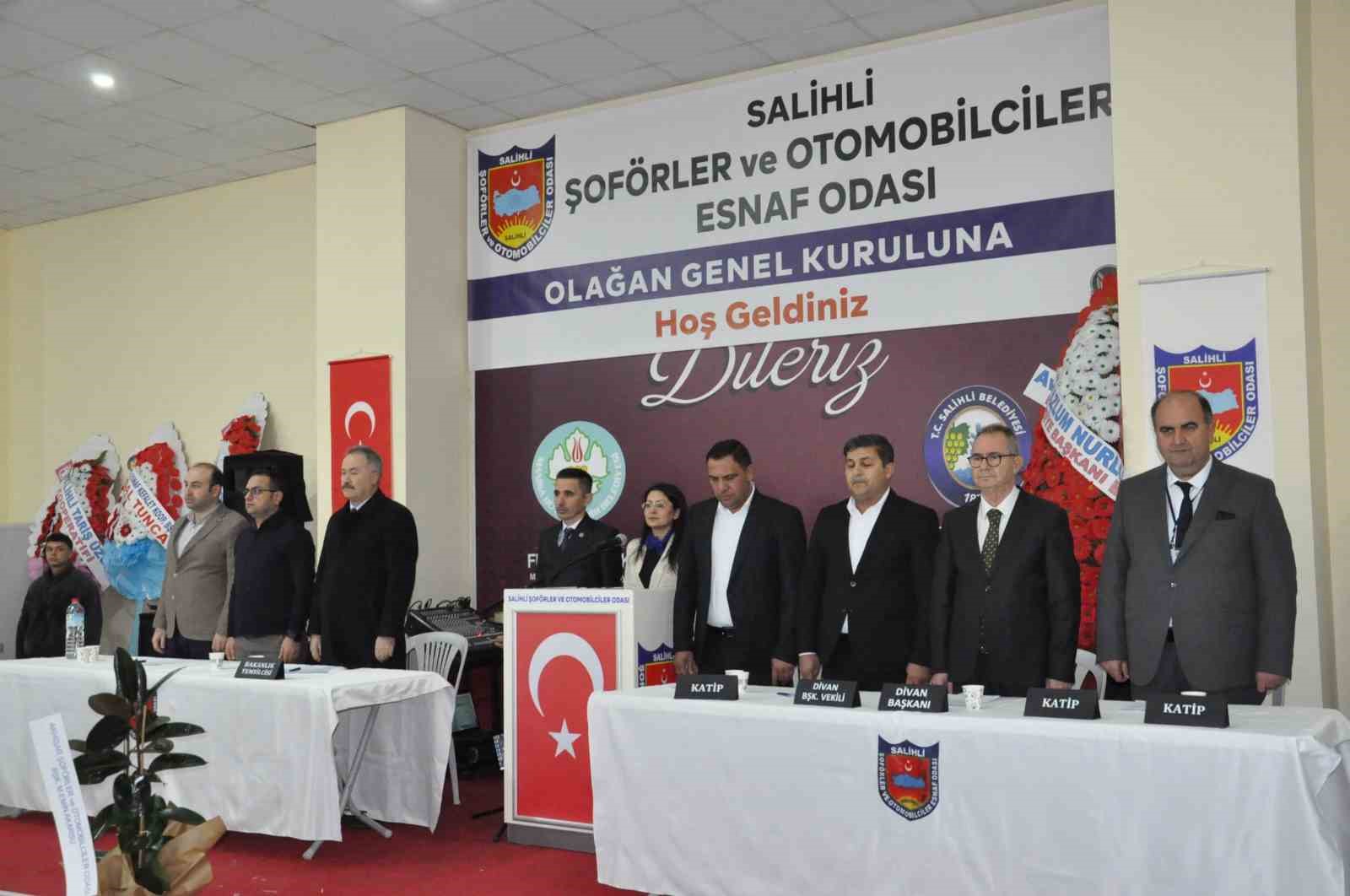 Salihli Şoförlerde Samet Balgönül, yeniden başkan seçildi
